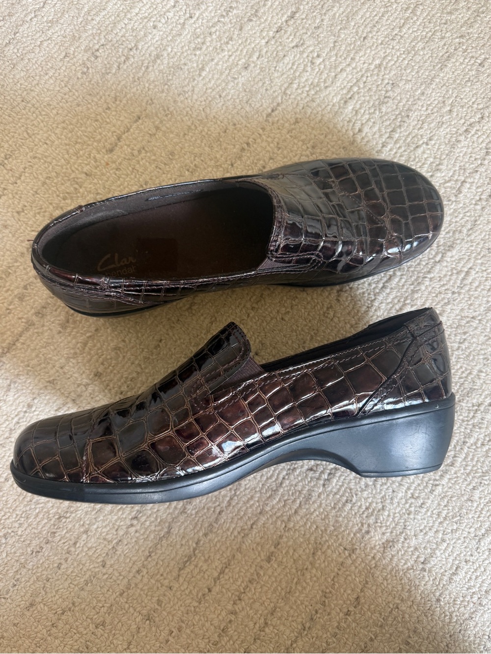 Clarks Women's Dark Brown Croc-Embossed Slip-On Loafers